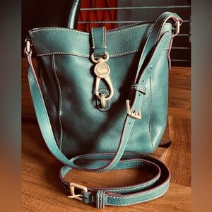 Dooney & Bourke Crossbody Florentine Leather Sadie Feed Purse Bag RARE Ivy Green
